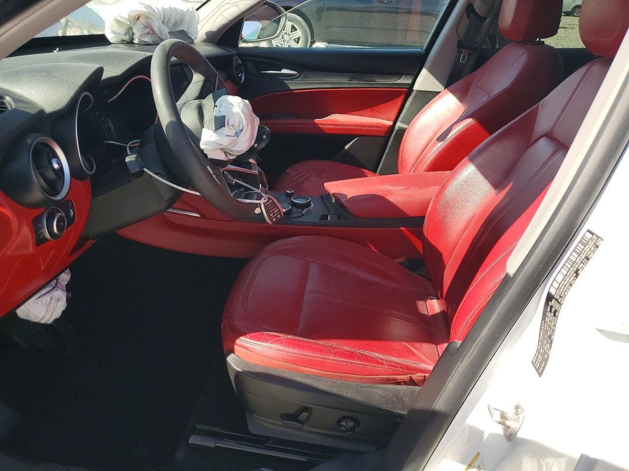 2018 Alfa Romeo Stelvio - Фото 7