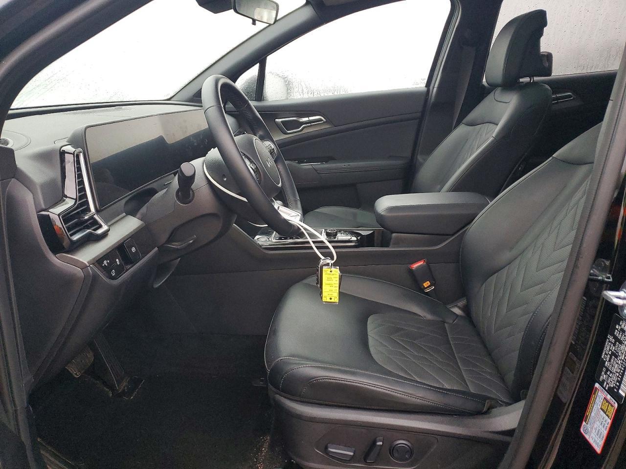 2025 Kia Sportage X Line - Image 7