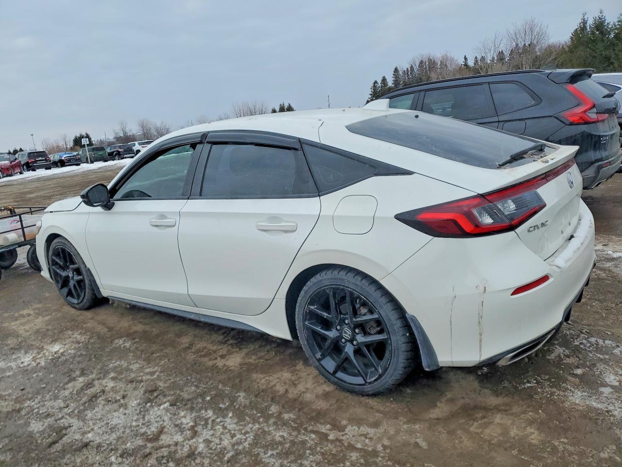 2022 Honda Civic Sport Touring - Image 2