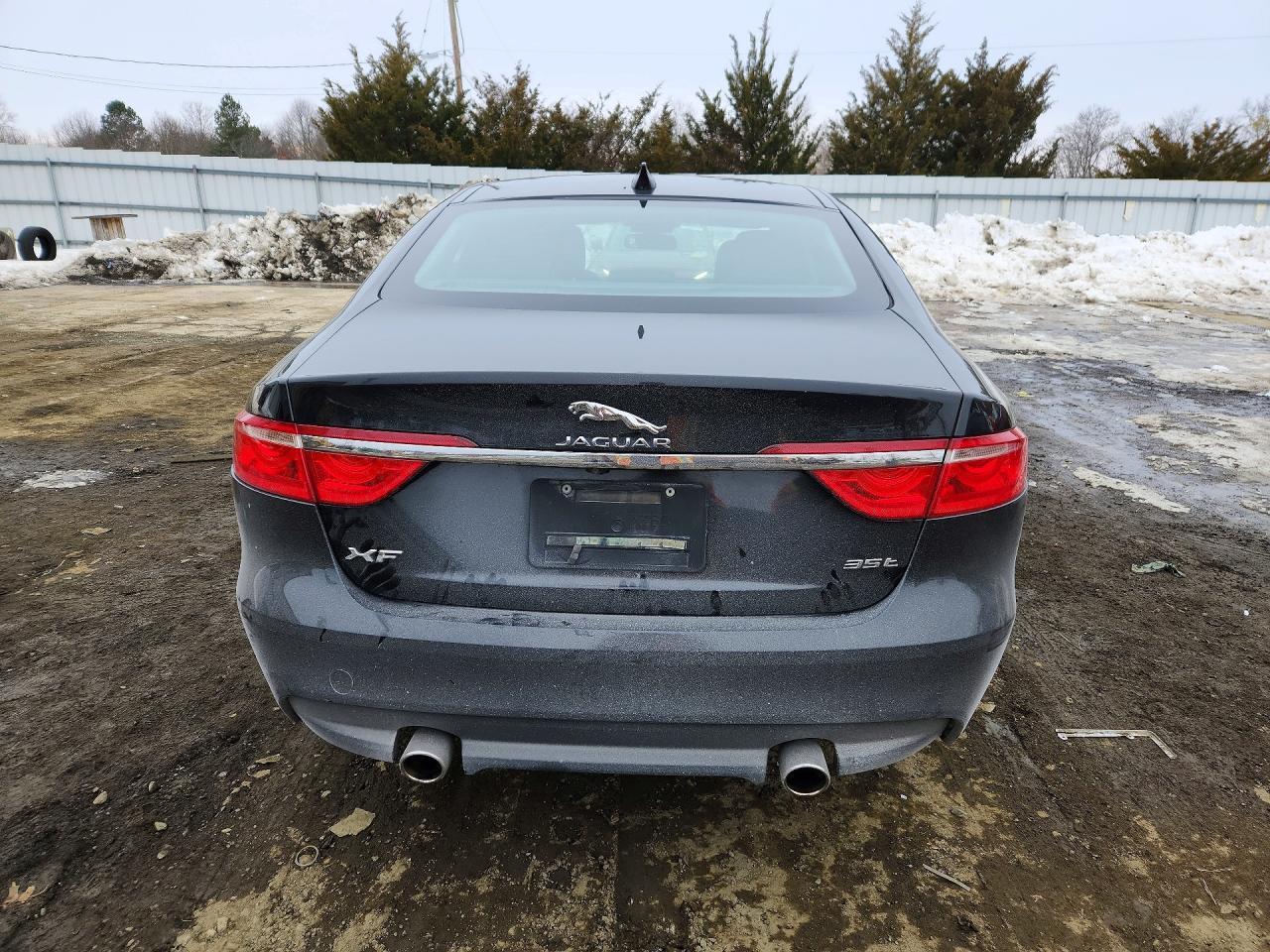 2017 Jaguar Xf Premium - Фото 6