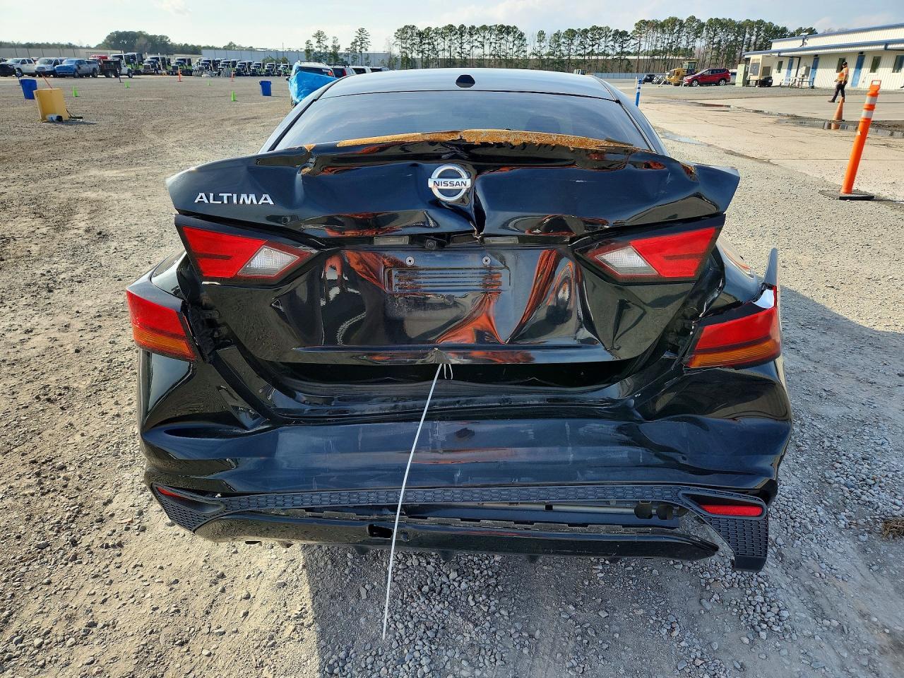 2019 Nissan Altima S - Image 6