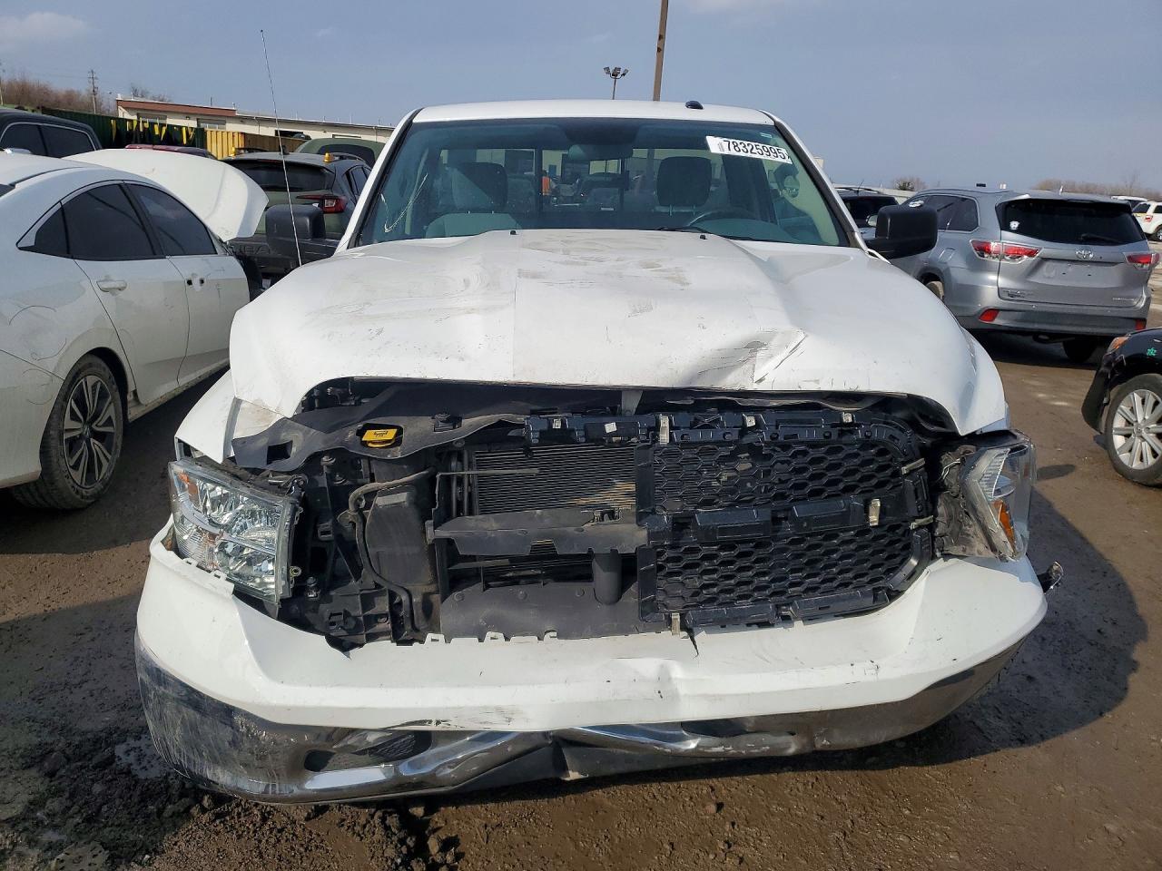 2019 Ram 1500 Classic Tradesman - Фото 5