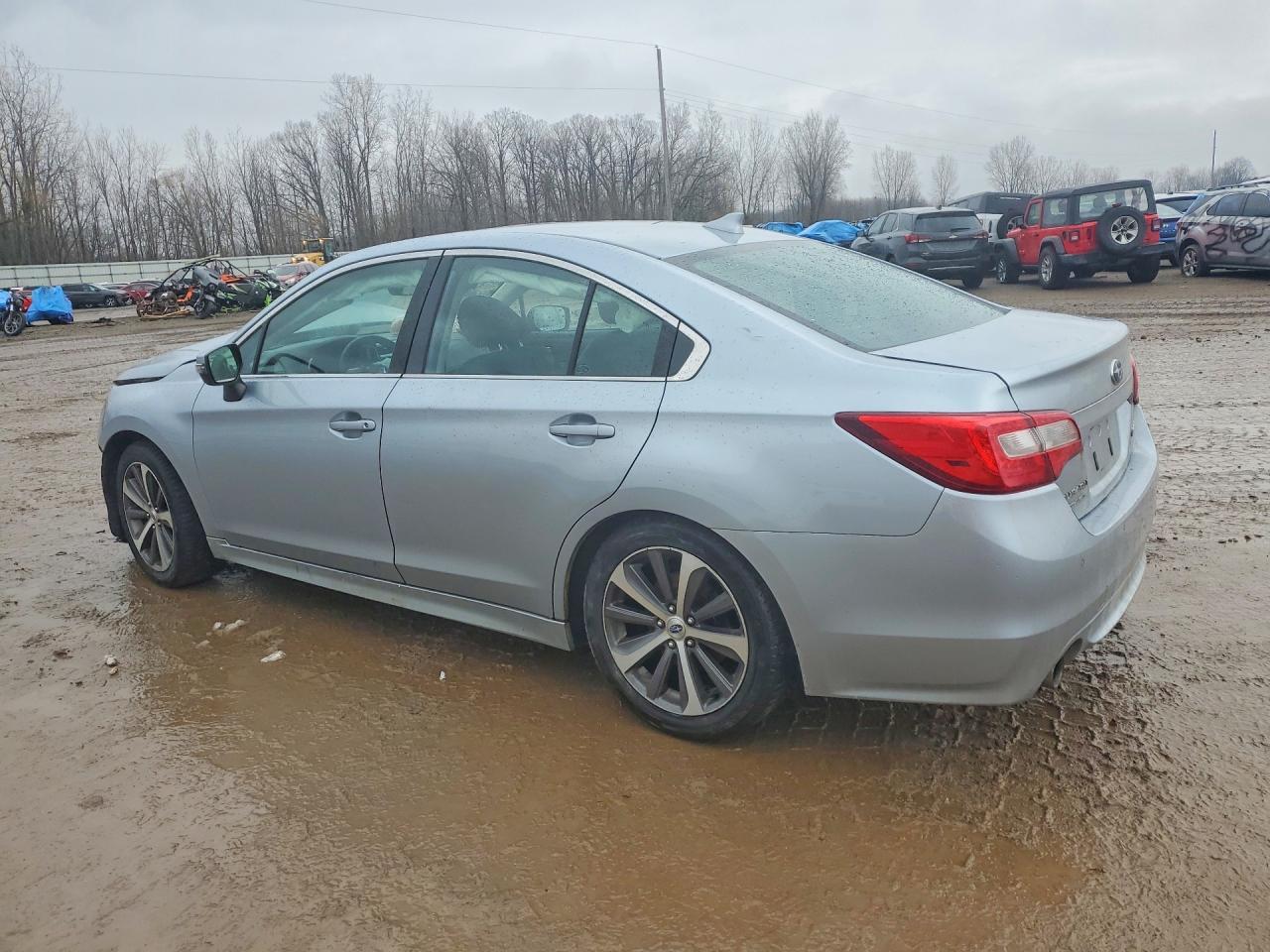 2017 Subaru Legacy 2.5I Limited - Фото 2