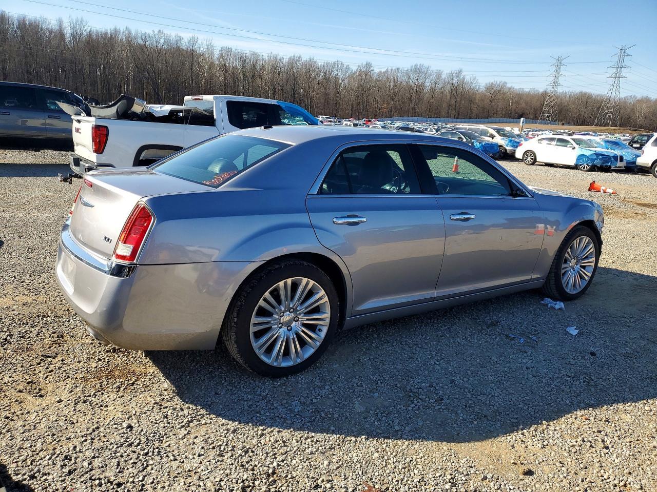 2011 Chrysler 300 Limited - Image 3
