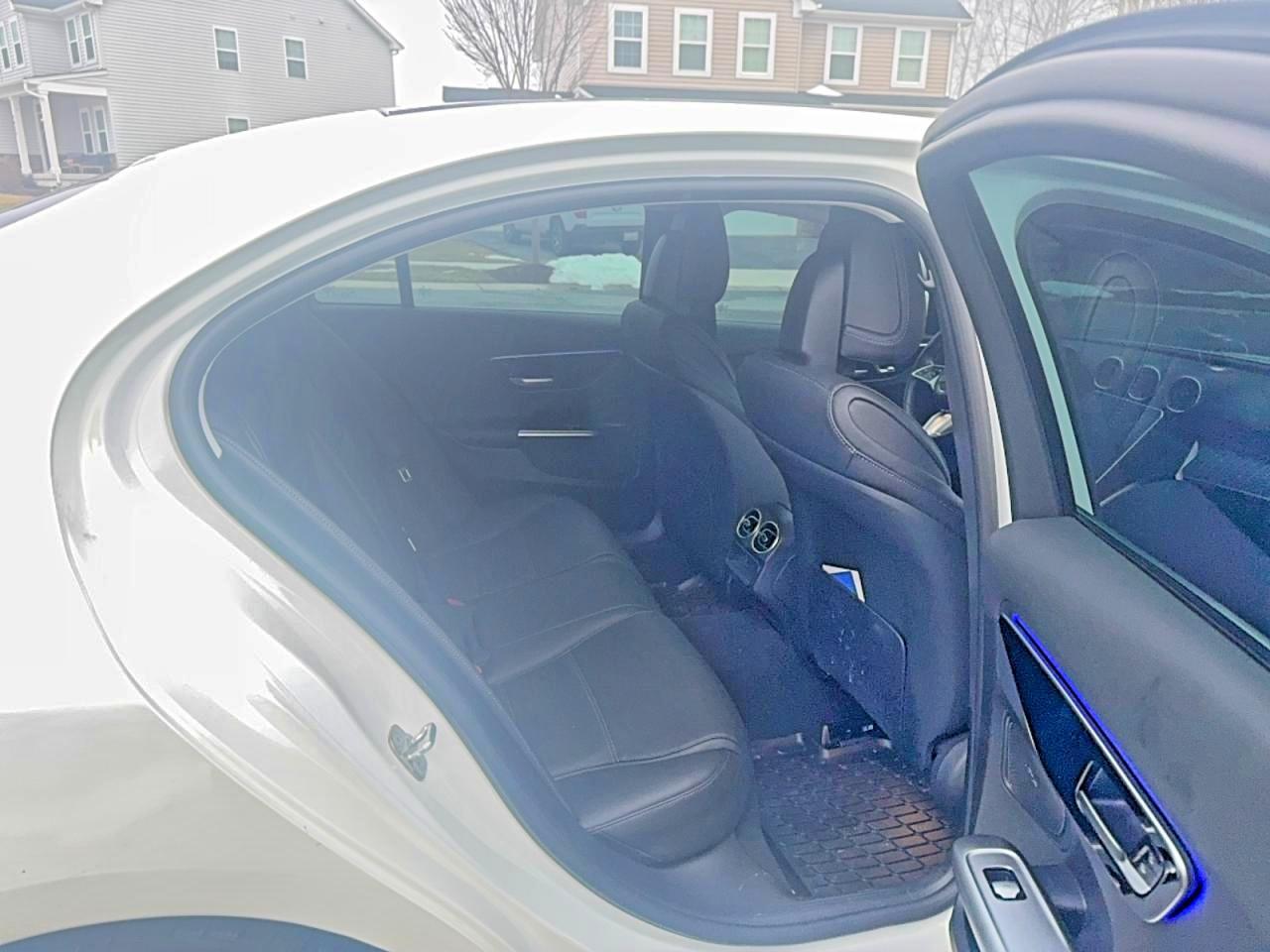 2023 Mercedes-Benz C 300 4Matic - Image 6