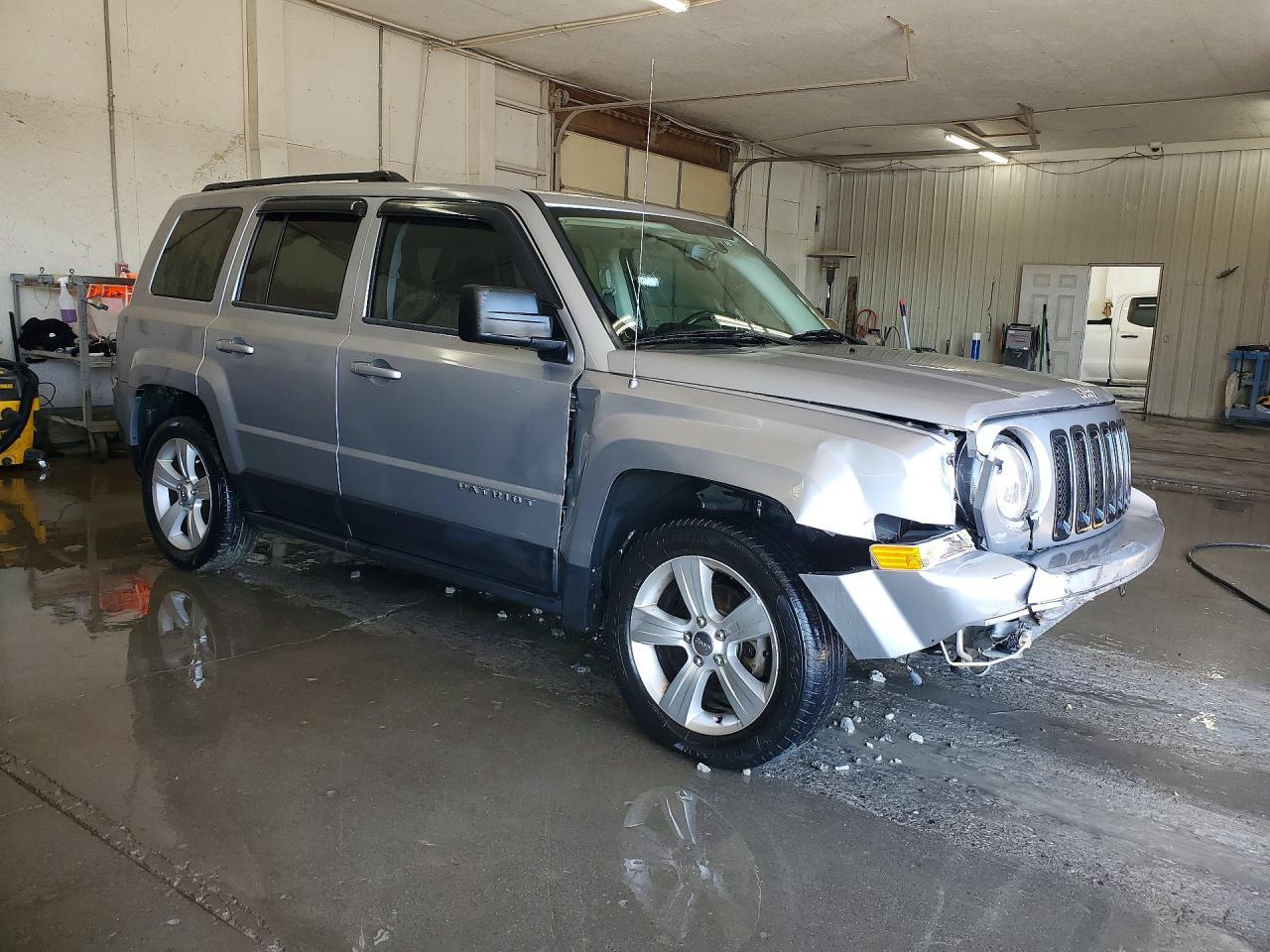 2017 Jeep Patriot Latitude - Image 4
