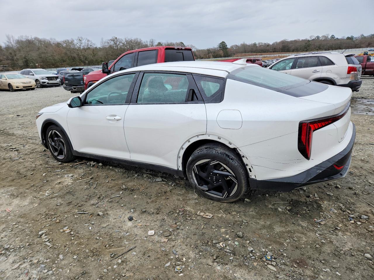 2025 Kia K4 Ex - Фото 2