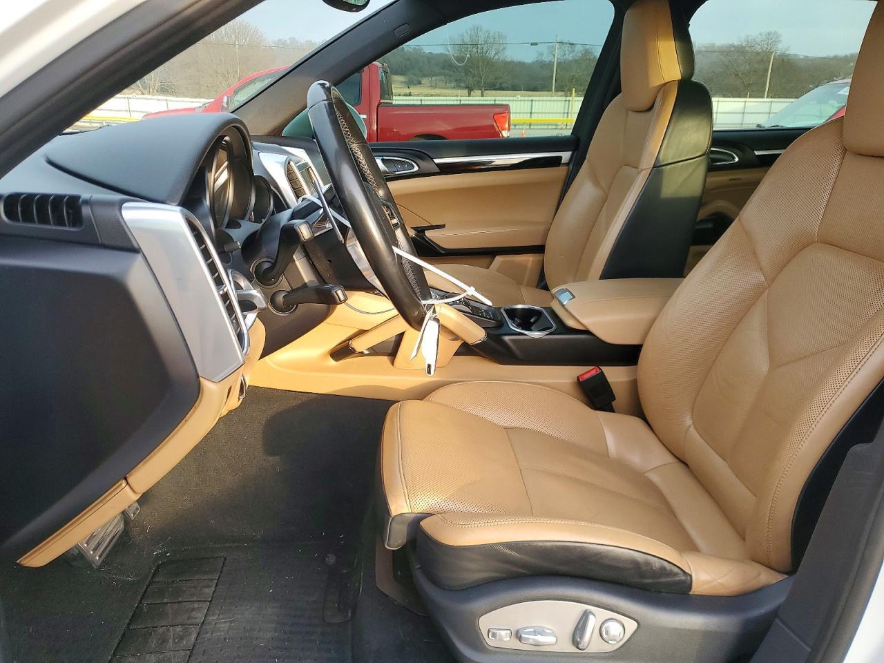2016 Porsche Cayenne S - Фото 7