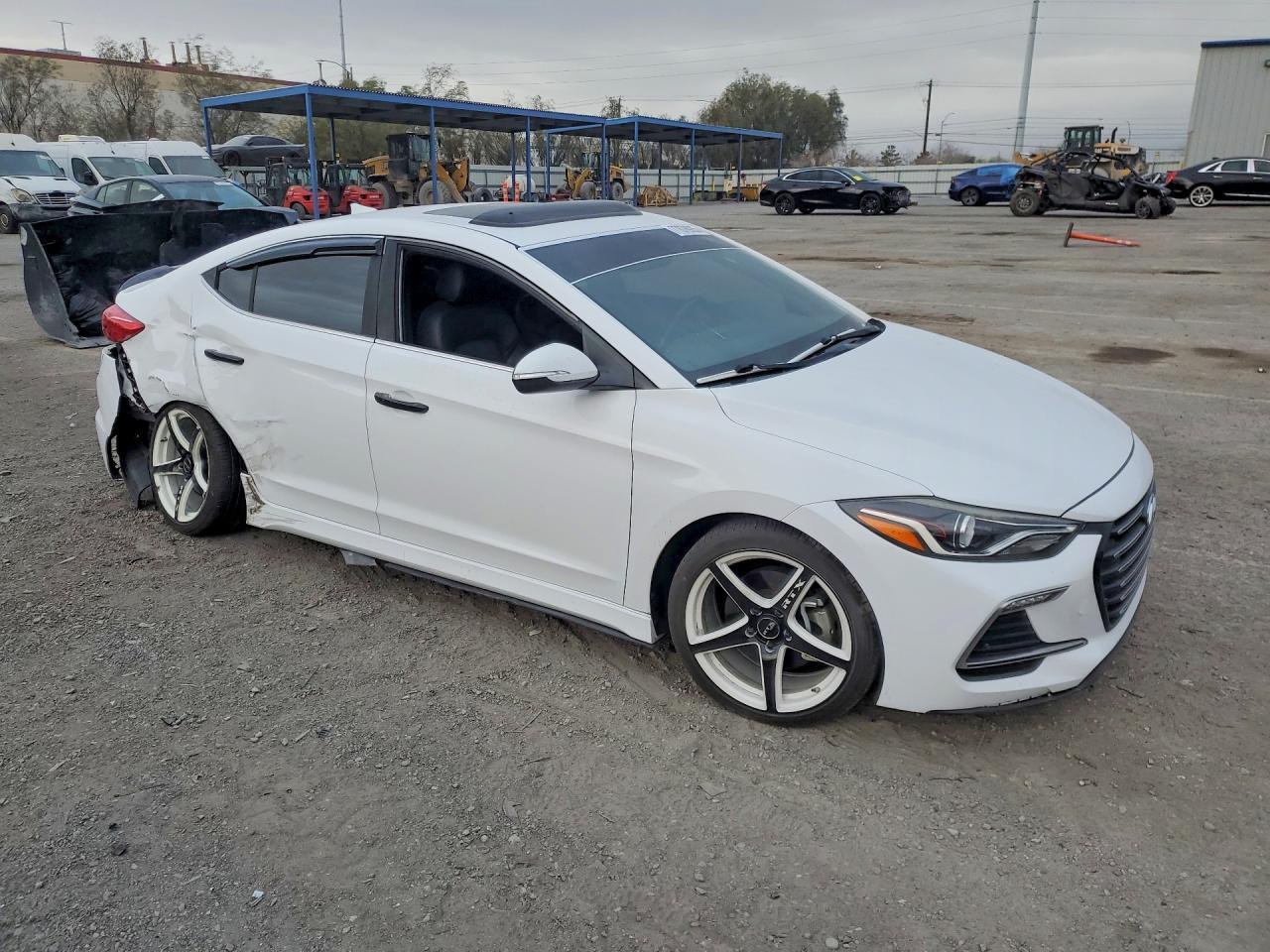2018 Hyundai Elantra Sport - Image 4