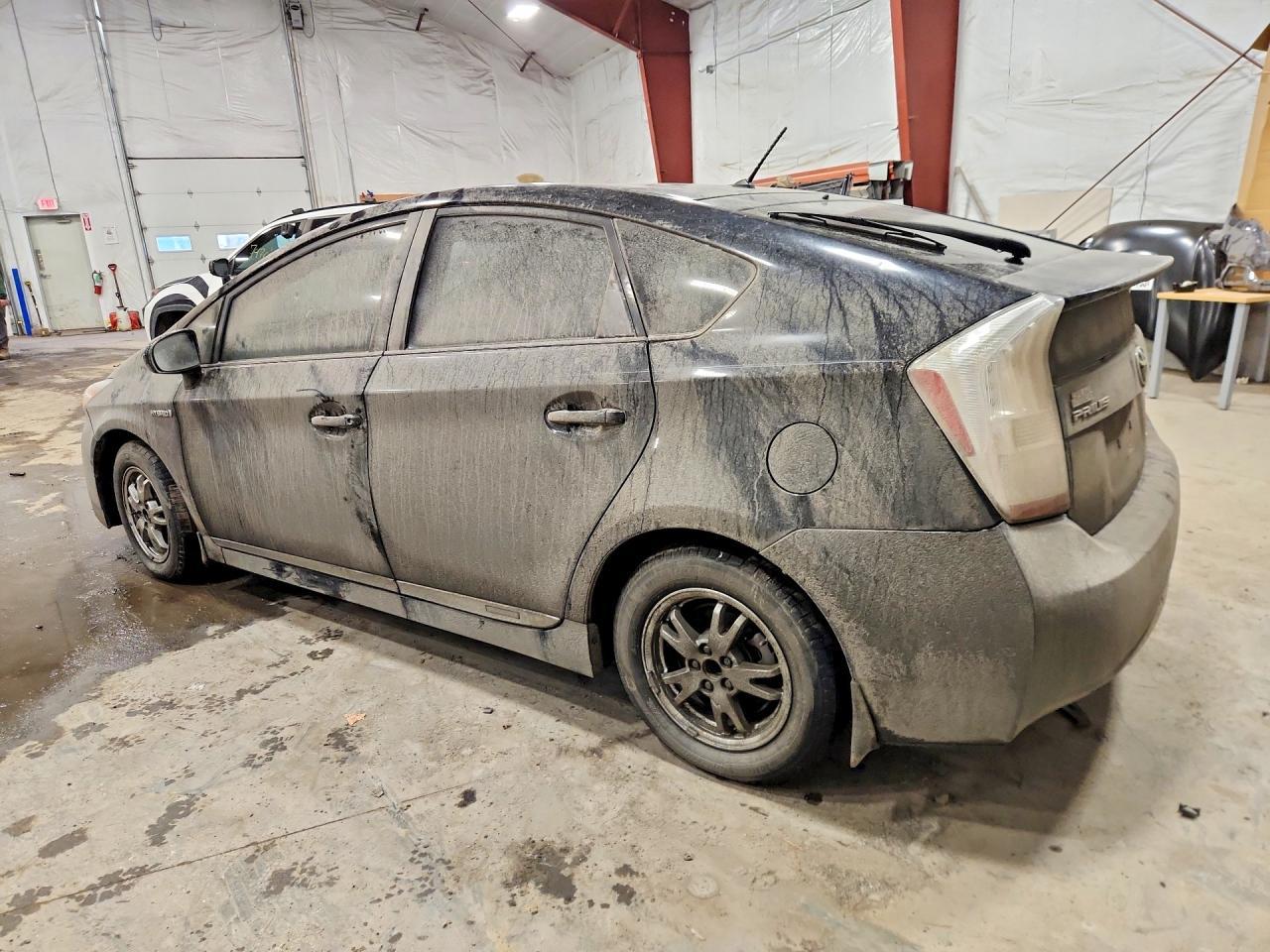 2011 Toyota Prius - Фото 2