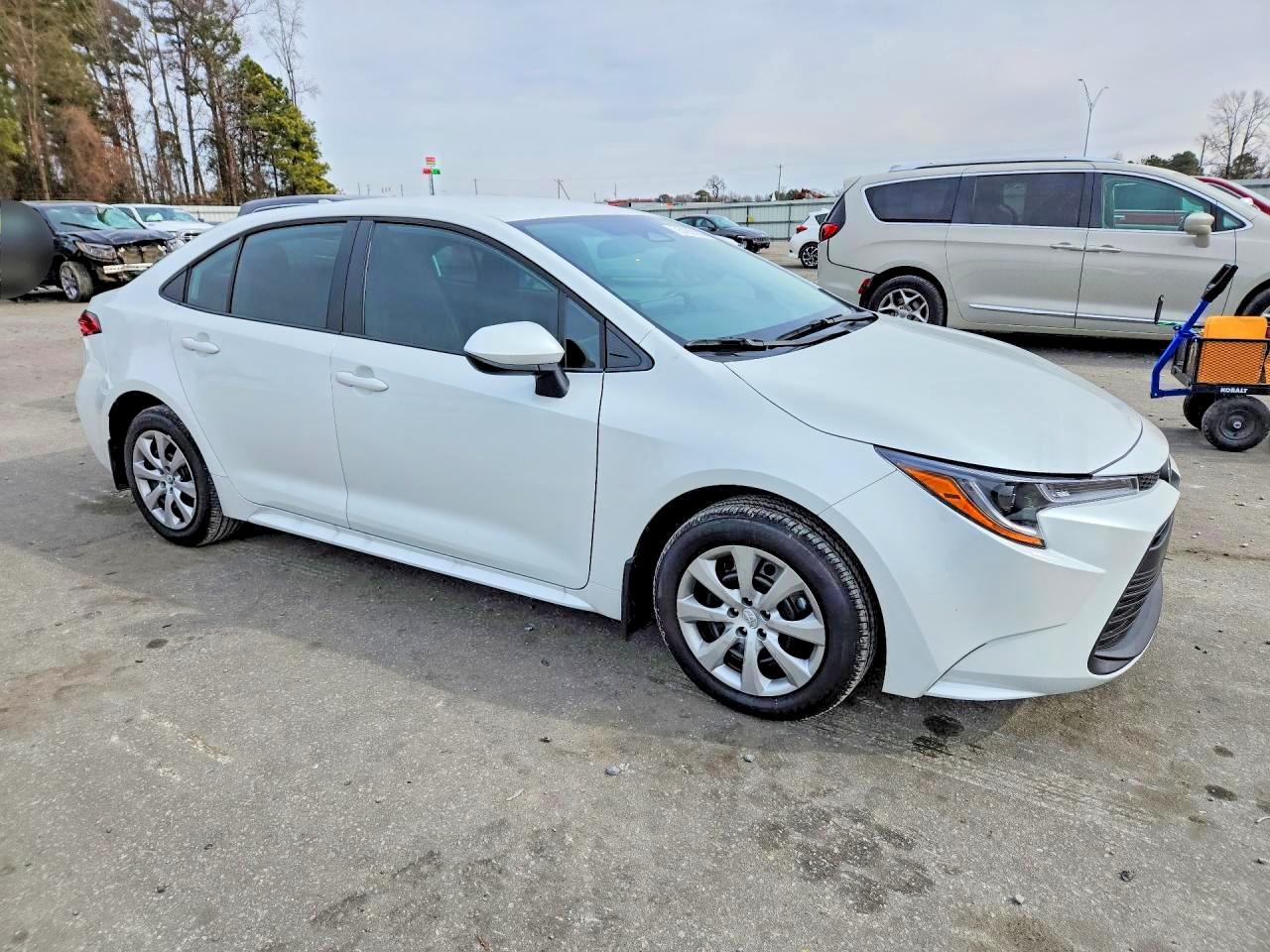 2026 Toyota Corolla Le - Image 4