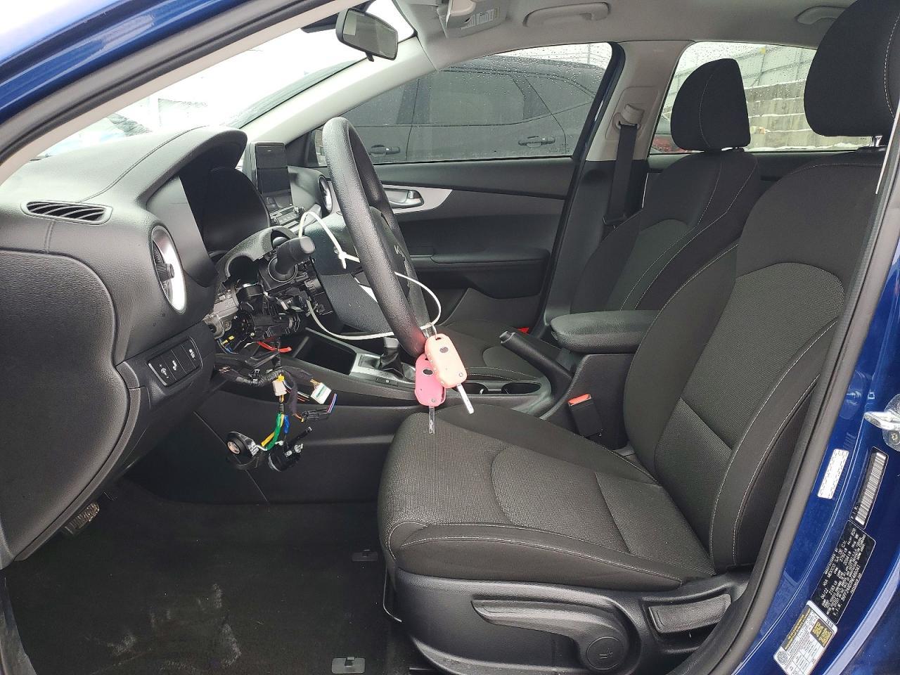 2022 Kia Forte Fe - Фото 7