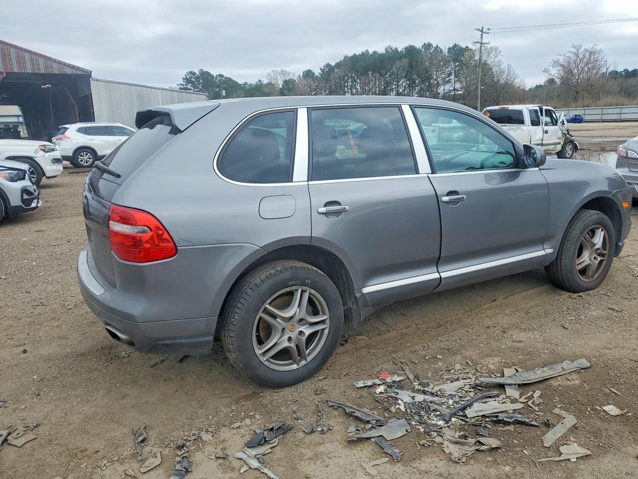 2008 Porsche Cayenne - Image 3
