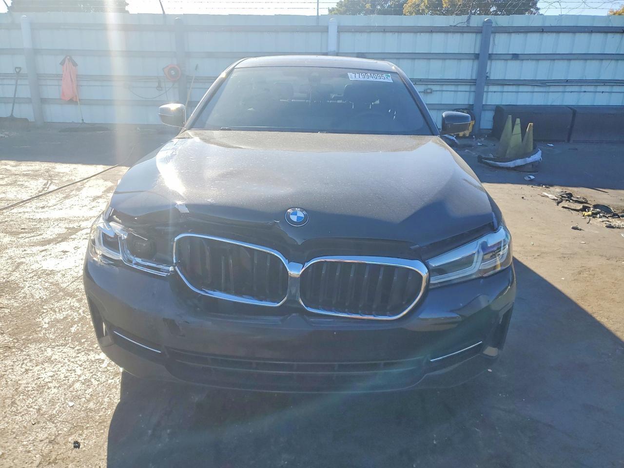 2023 BMW 530 I - Image 5