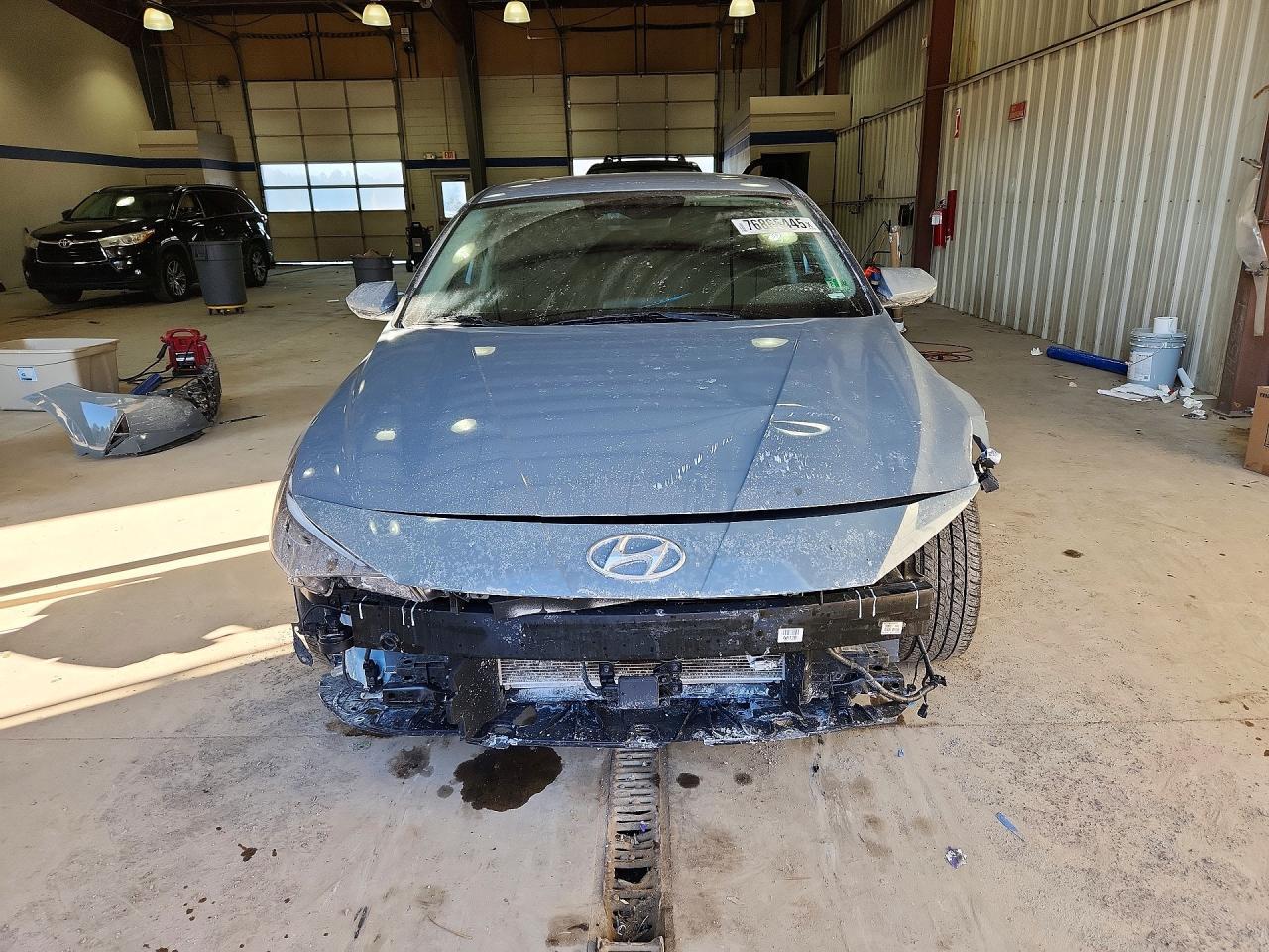 2023 Hyundai Elantra Sel - Фото 5