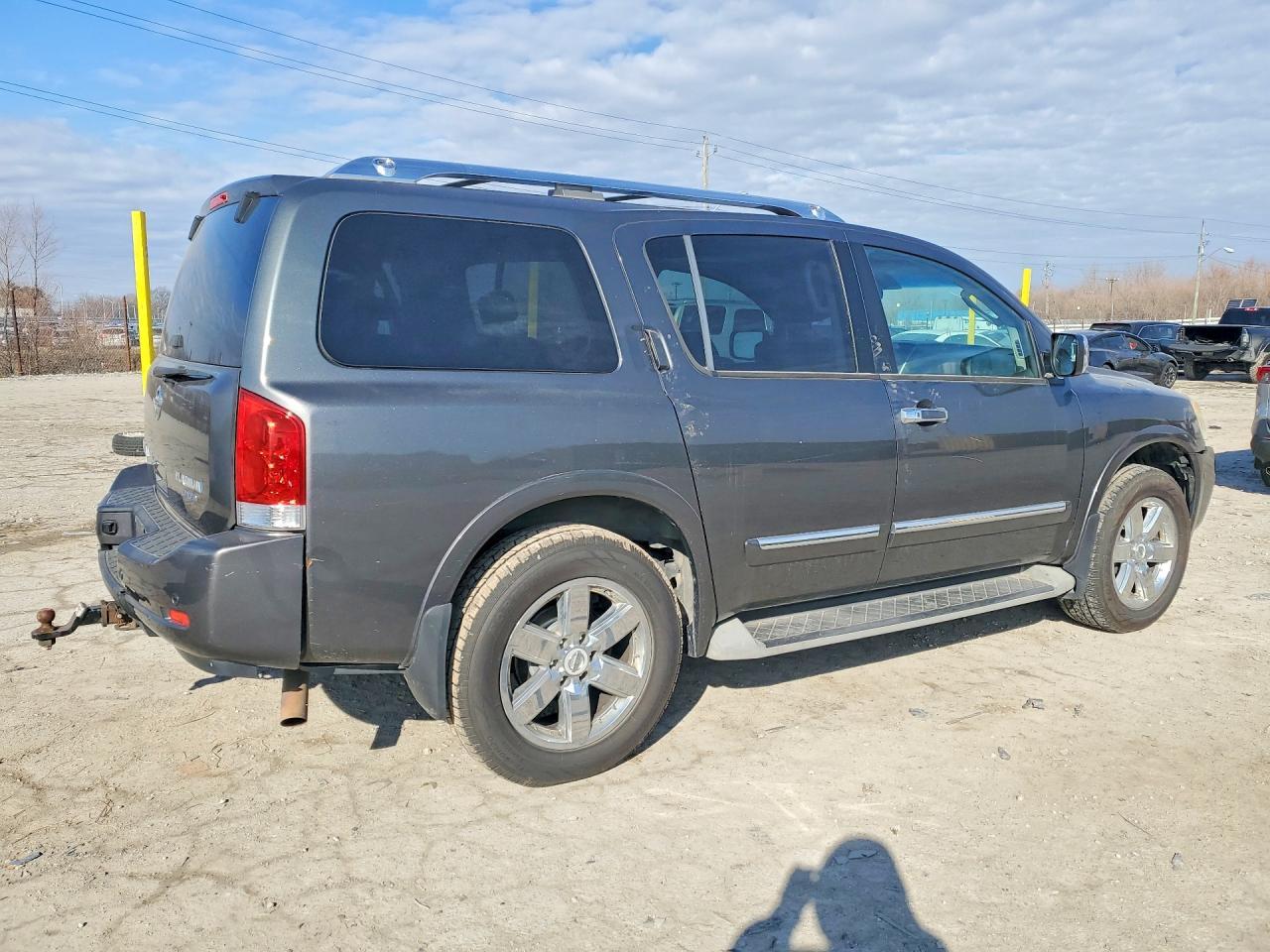2011 Nissan Armada Platinum - Image 3