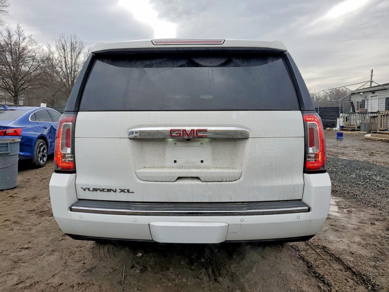 2017 GMC Yukon Xl Denali - Фото 6