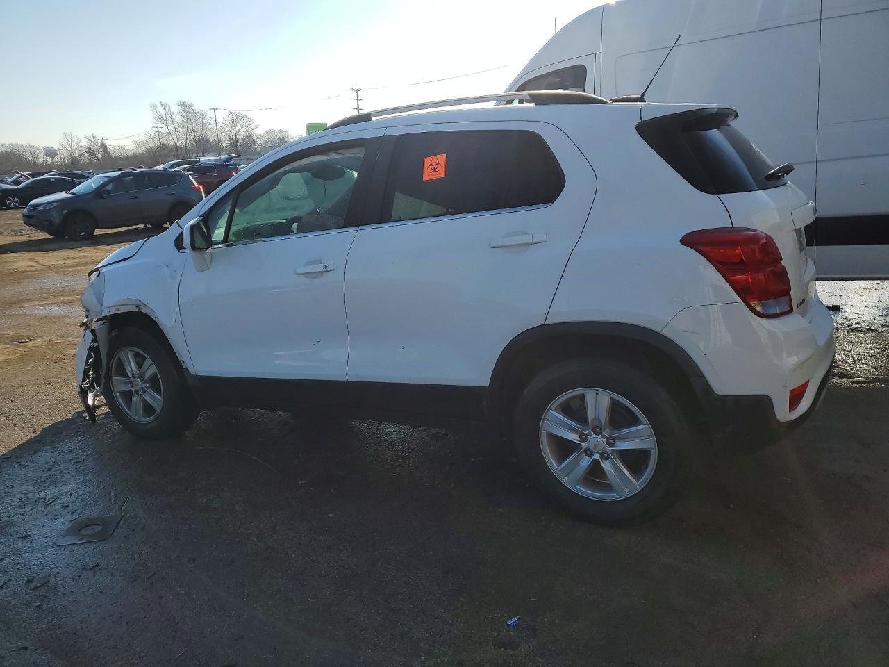 2020 Chevrolet Trax 1Lt - Фото 2