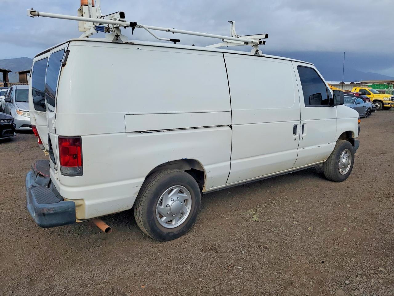 2013 Ford Econoline E150 Van - Фото 3