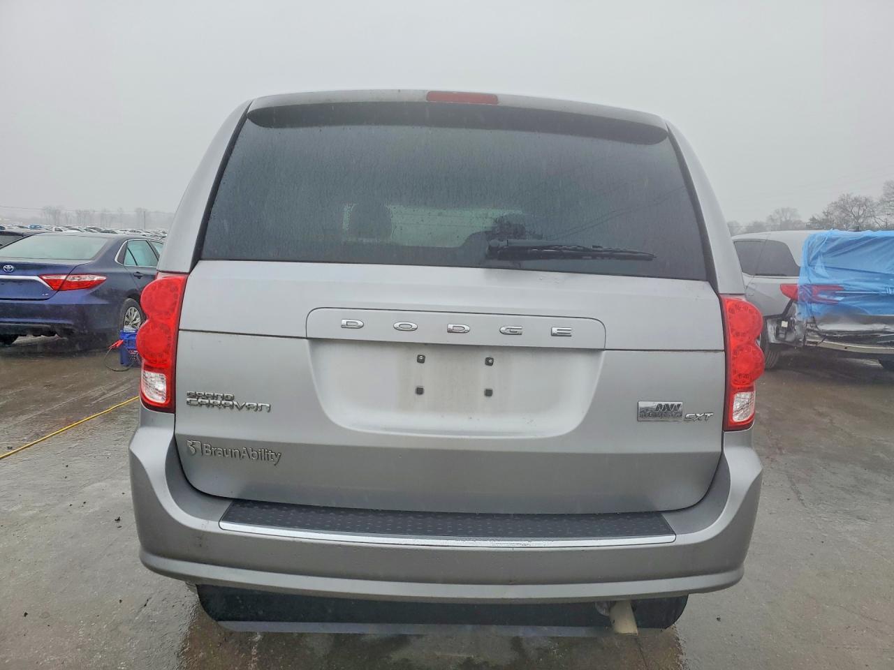 2016 Dodge Grand Caravan Sxt - Image 6