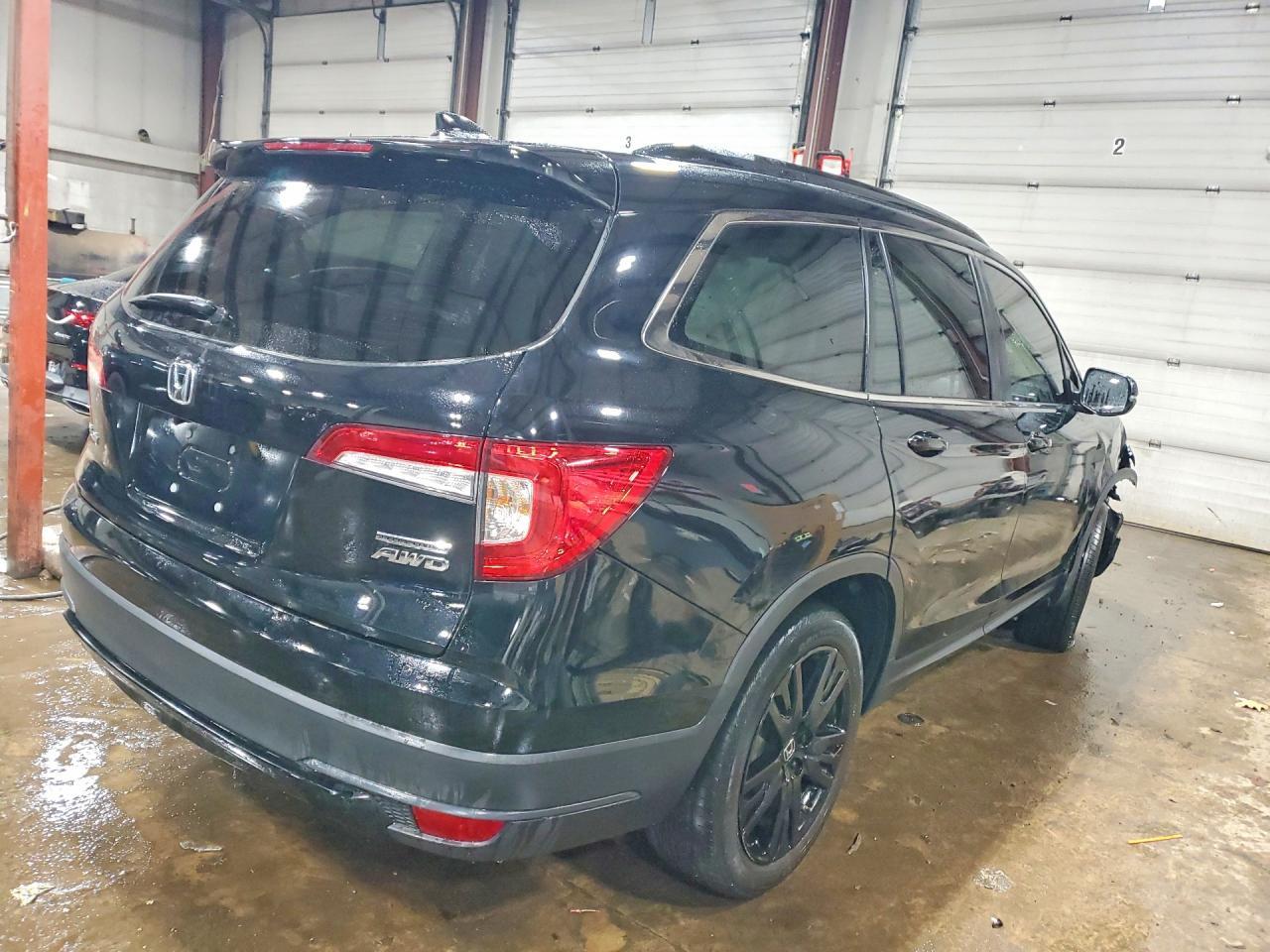 2022 Honda Pilot Se - Фото 3