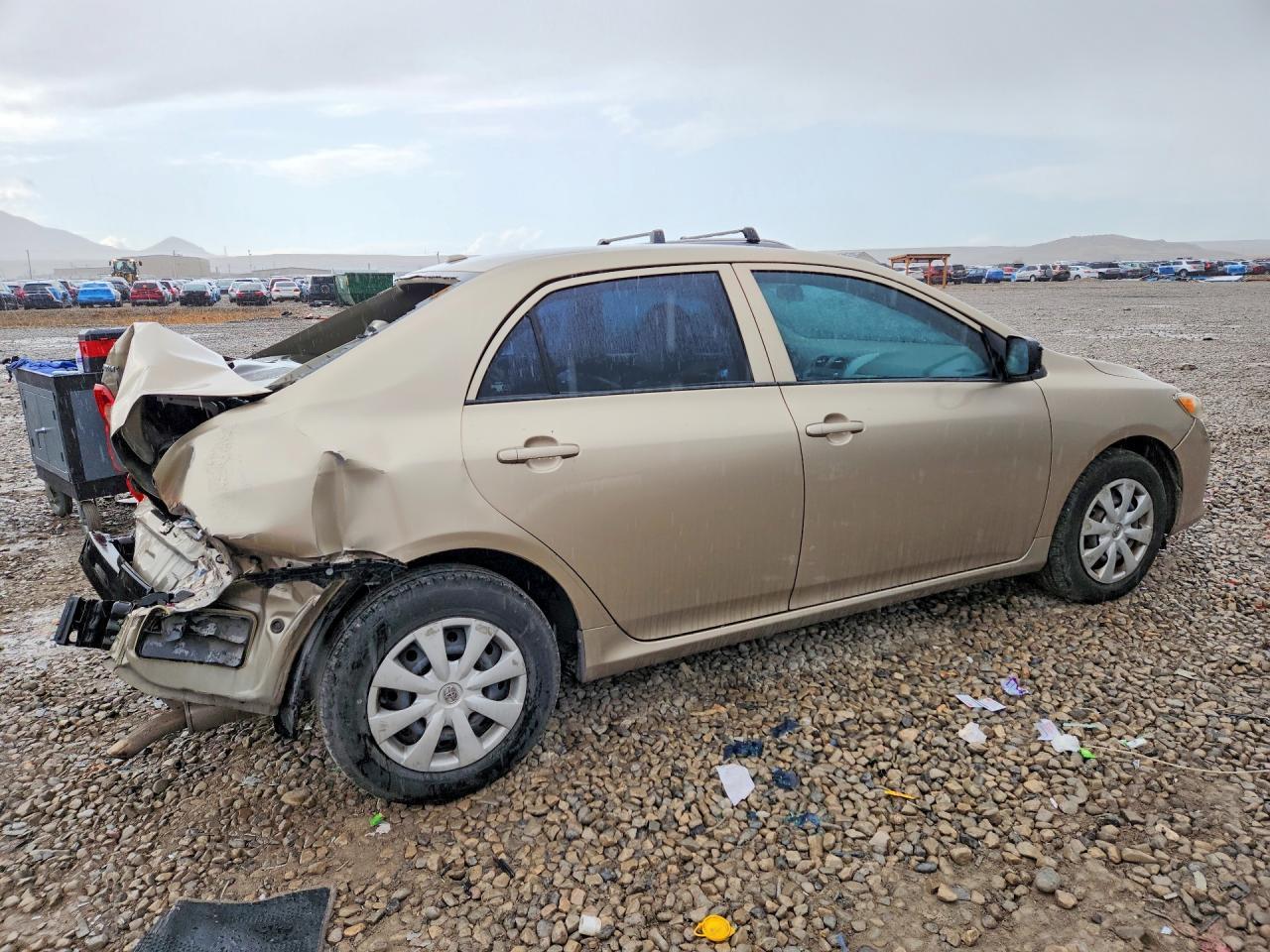 2010 Toyota Corolla Base - Фото 3
