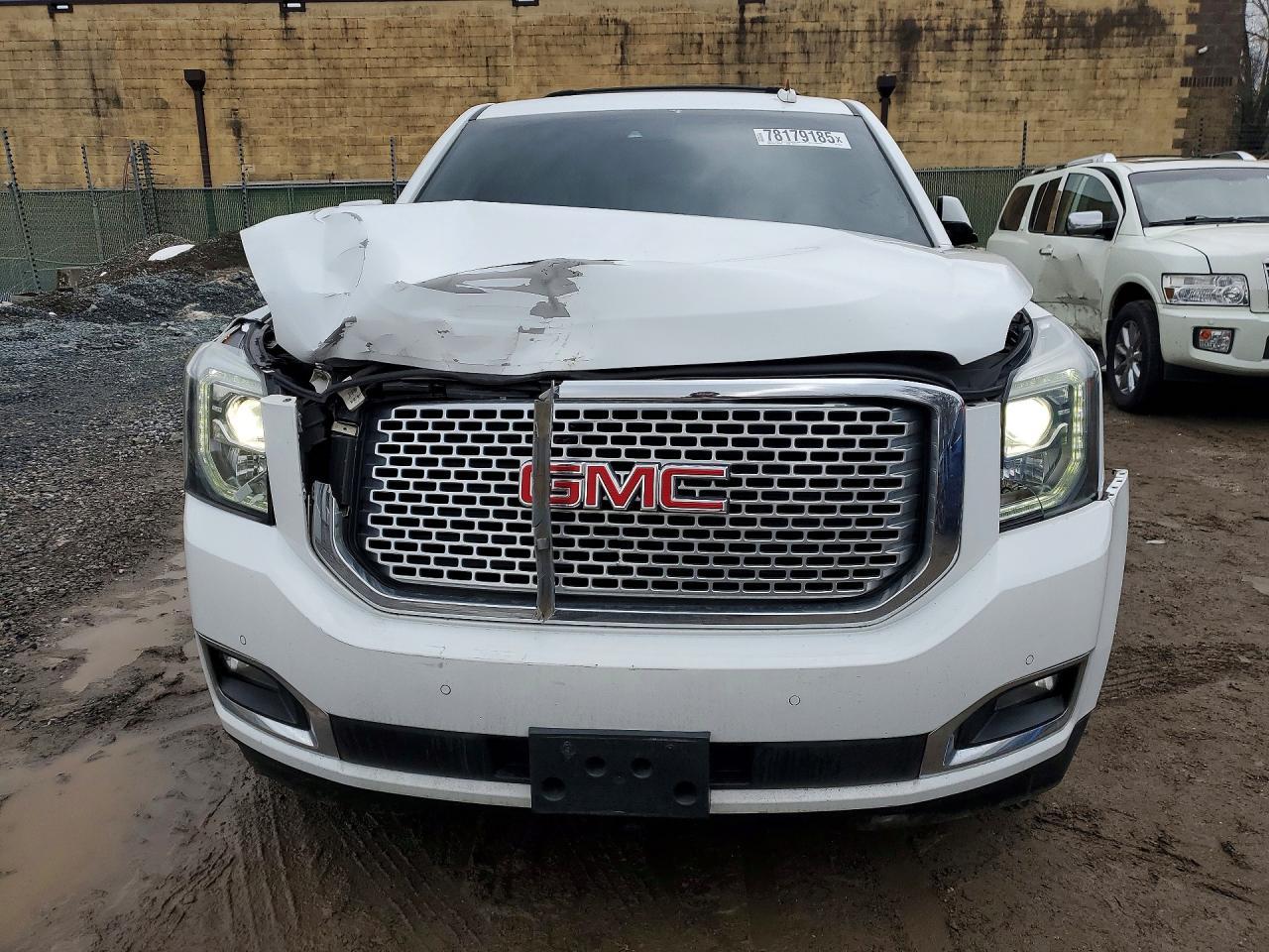 2017 GMC Yukon Xl Denali - Фото 5