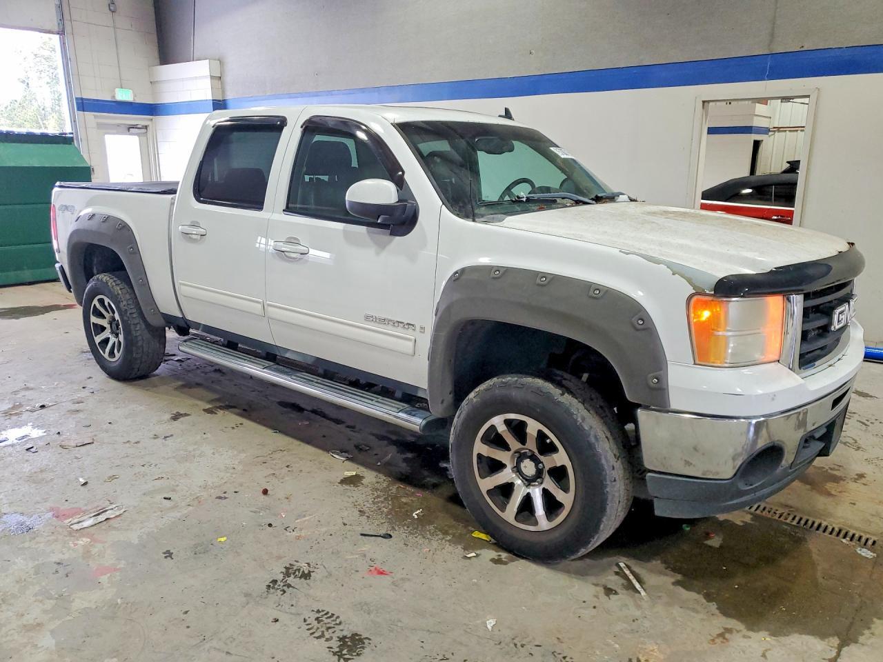2009 GMC Sierra K1500 - Фото 4