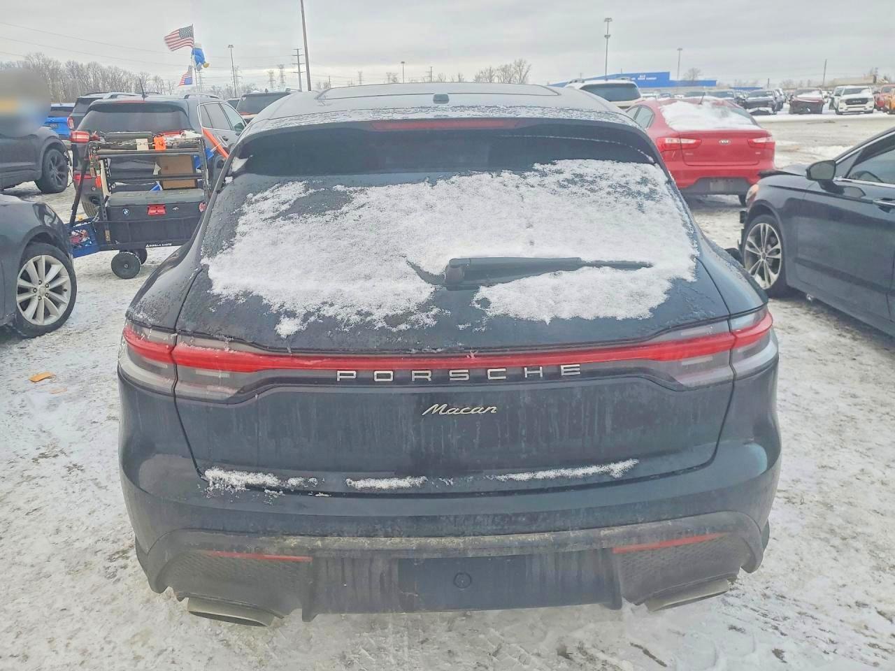 2025 Porsche Macan Base - Фото 6
