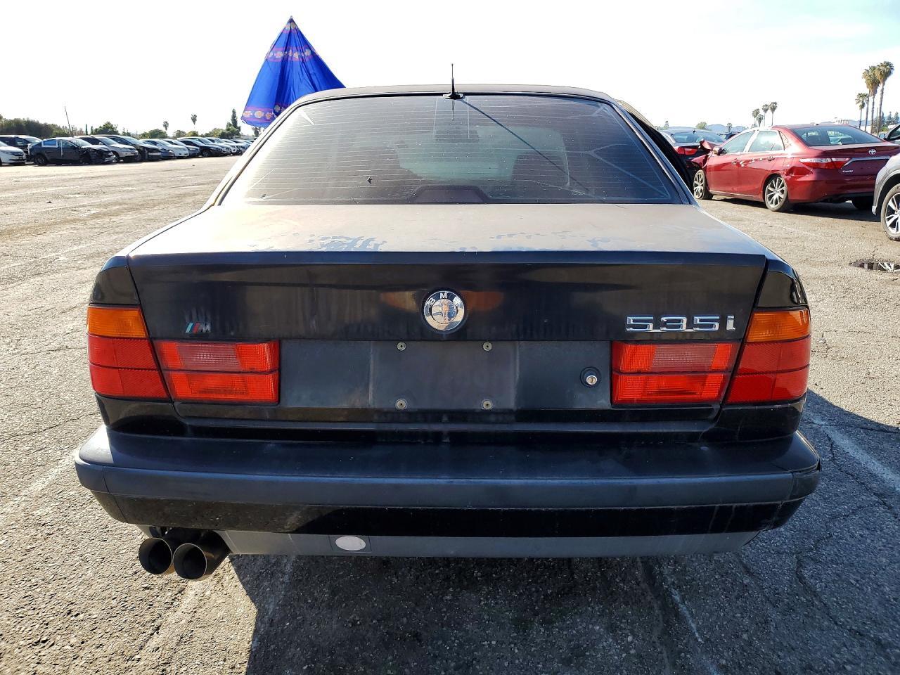 1991 BMW 3 Series 323I - Image 6