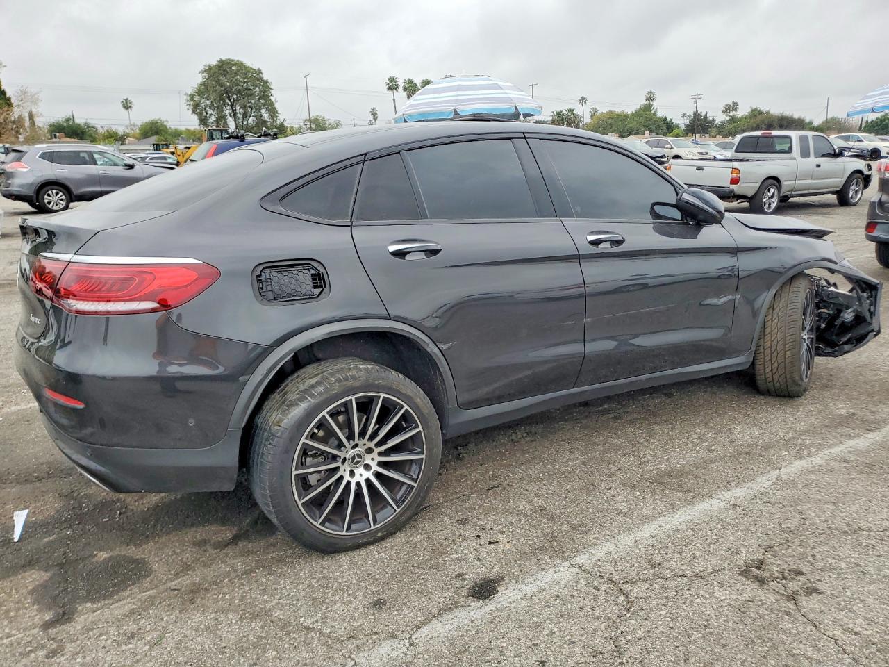 2023 Mercedes-Benz Glc Coupe 300 4Matic - Image 3
