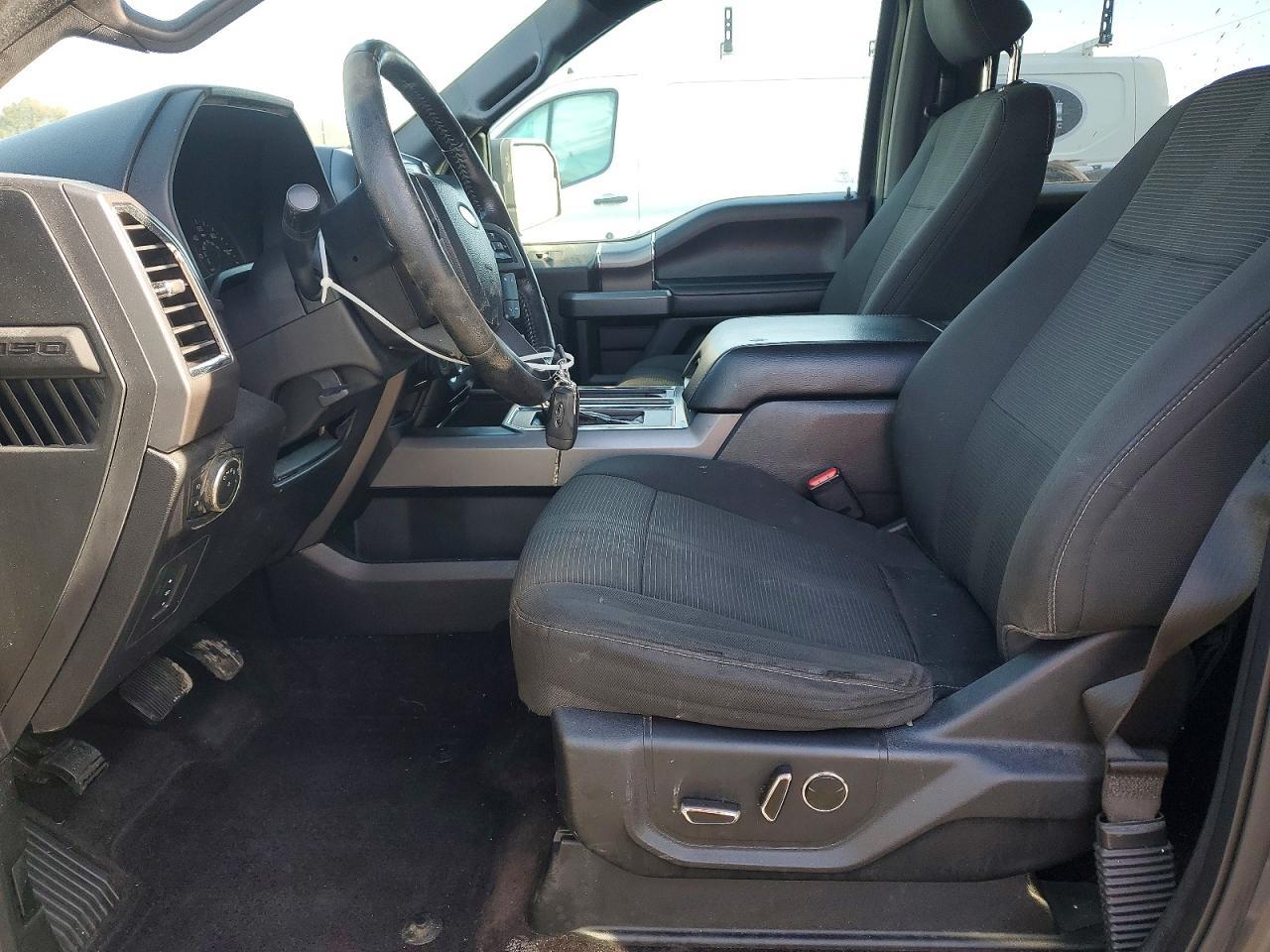 2016 Ford F150 Supercrew - Image 7