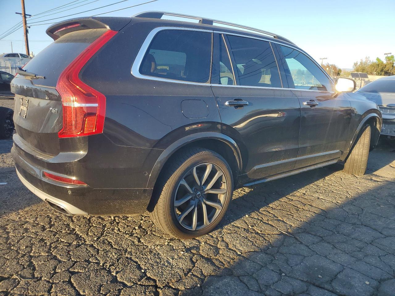 2018 Volvo Xc90 T6 - Image 3