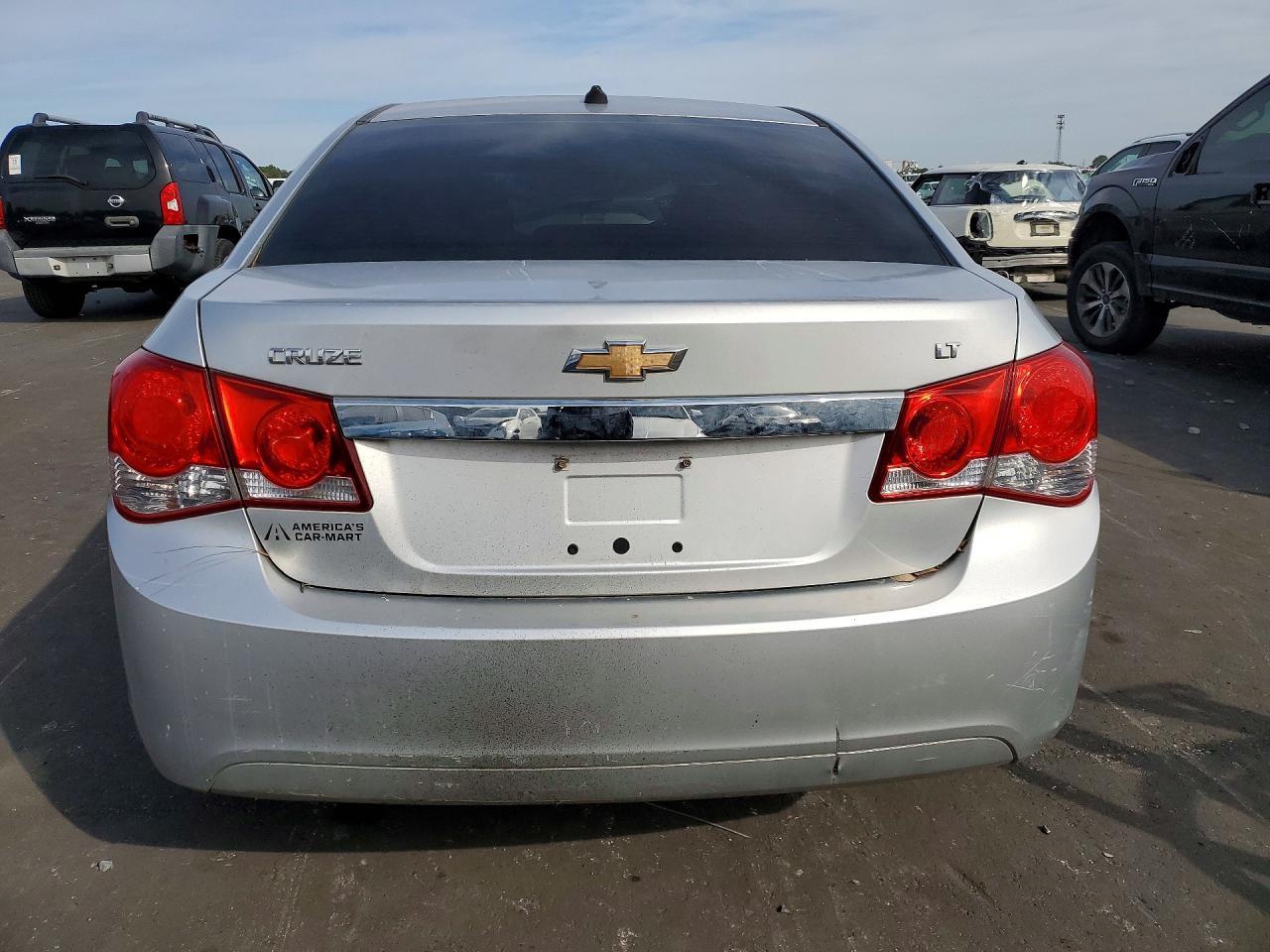 2012 Chevrolet Cruze Lt - Image 6