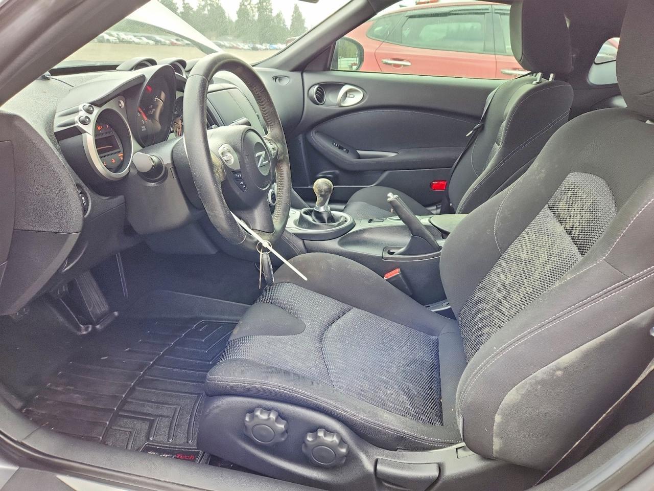 2016 Nissan 370Z Base - Фото 7