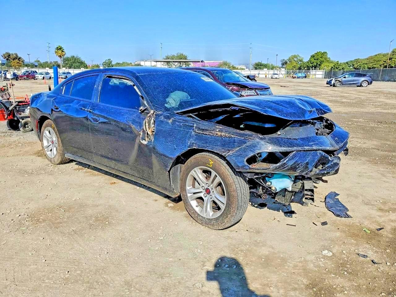 2022 Dodge Charger Sxt - Фото 4