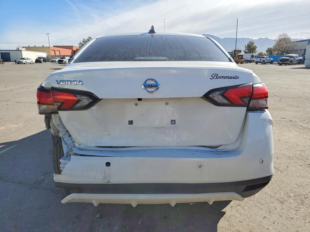 2021 Nissan Versa S - Image 6