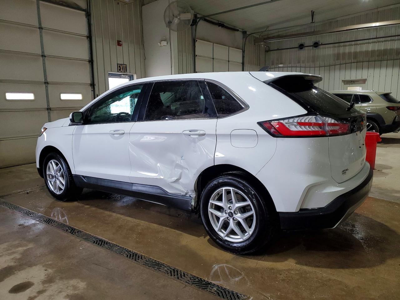 2023 Ford Edge Sel - Фото 2
