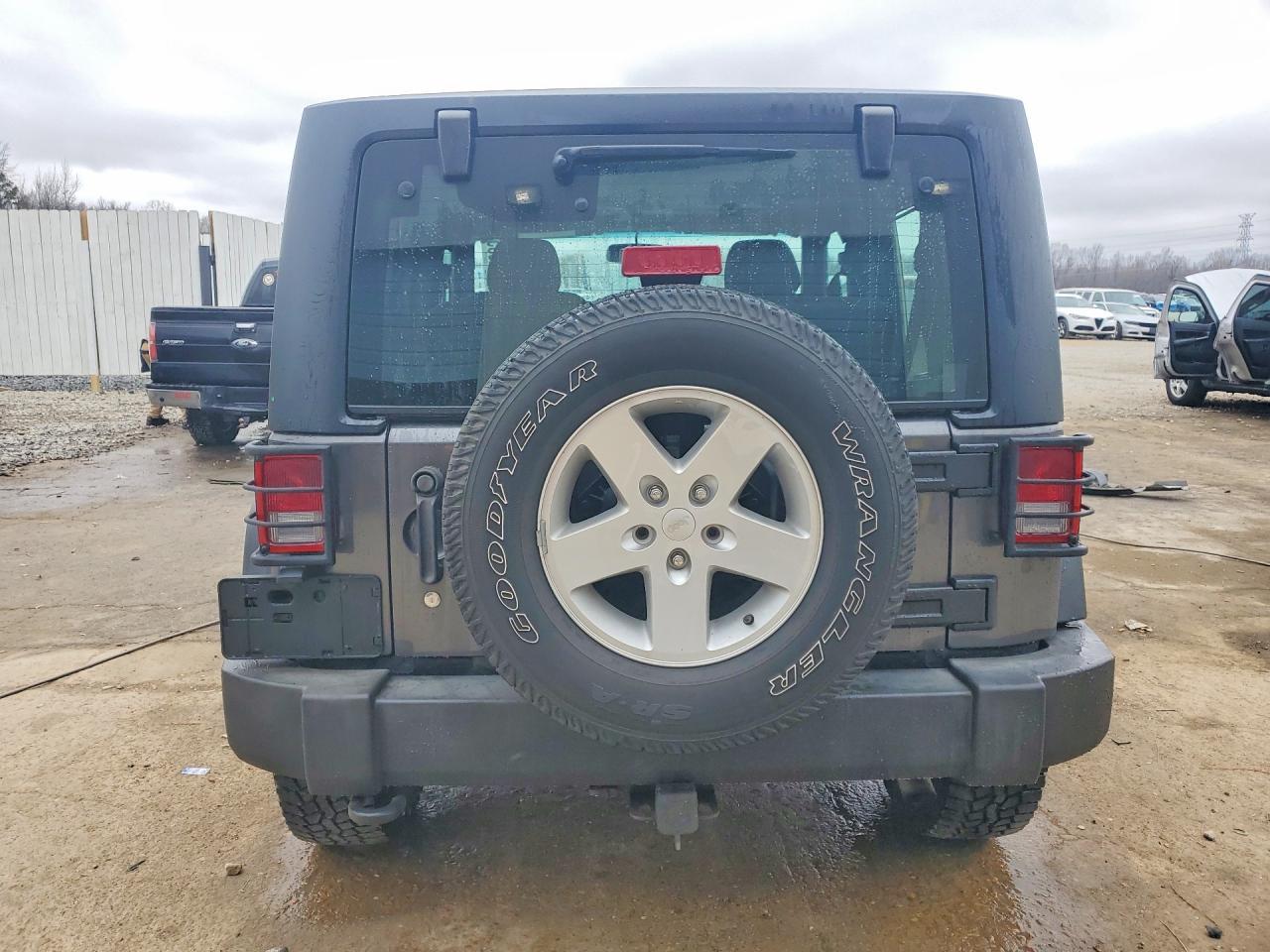 2017 Jeep Wrangler Sport - Фото 6
