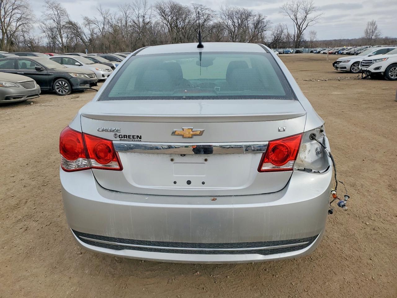 2014 Chev Cruze - Фото 6