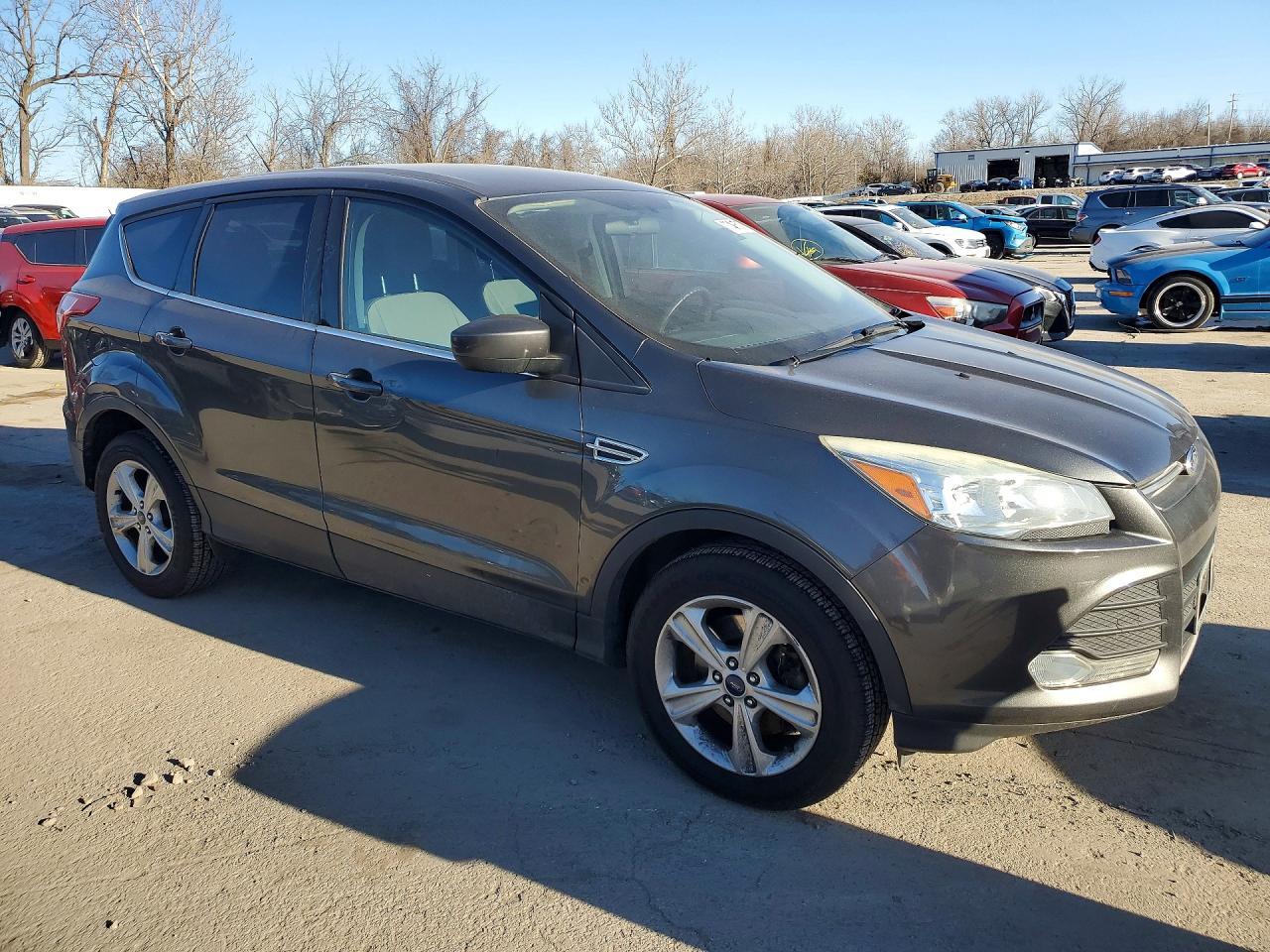 2016 Ford Escape Se - Фото 4
