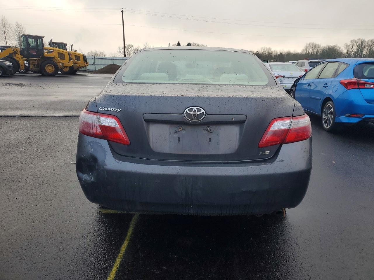 2007 Toyota Camry Ce - Image 6