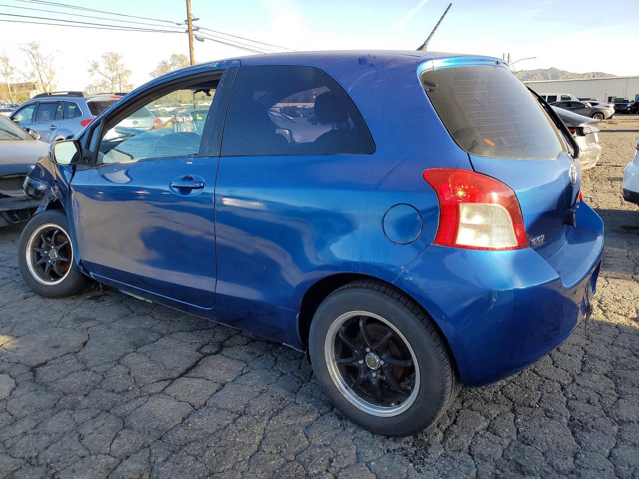 2007 Toyota Yaris Base - Фото 2