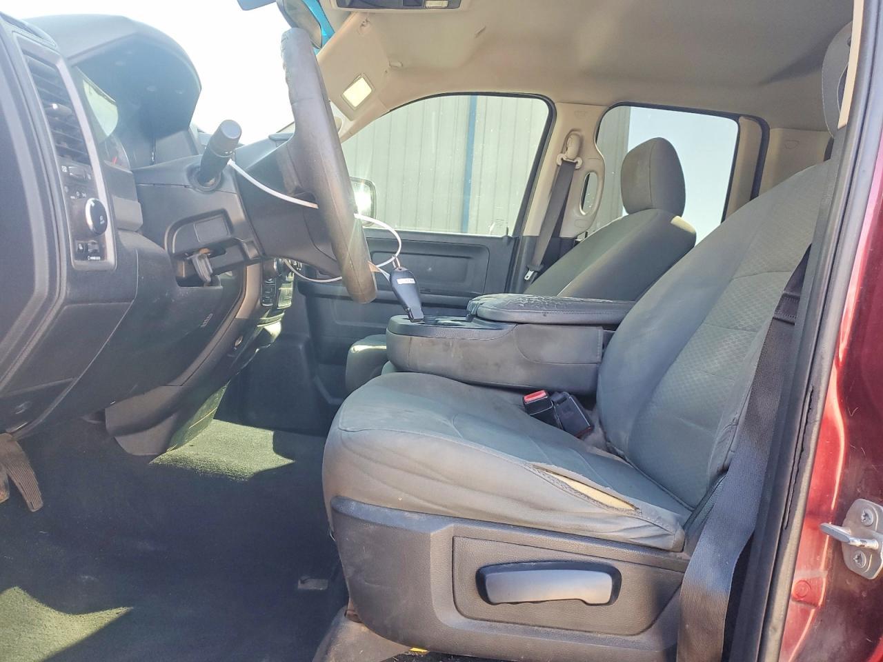 2018 Ram 1500 St - Image 7