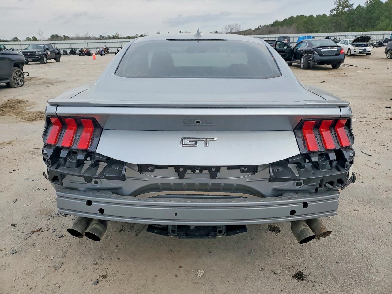 2024 Ford Mustang Gt - Фото 6