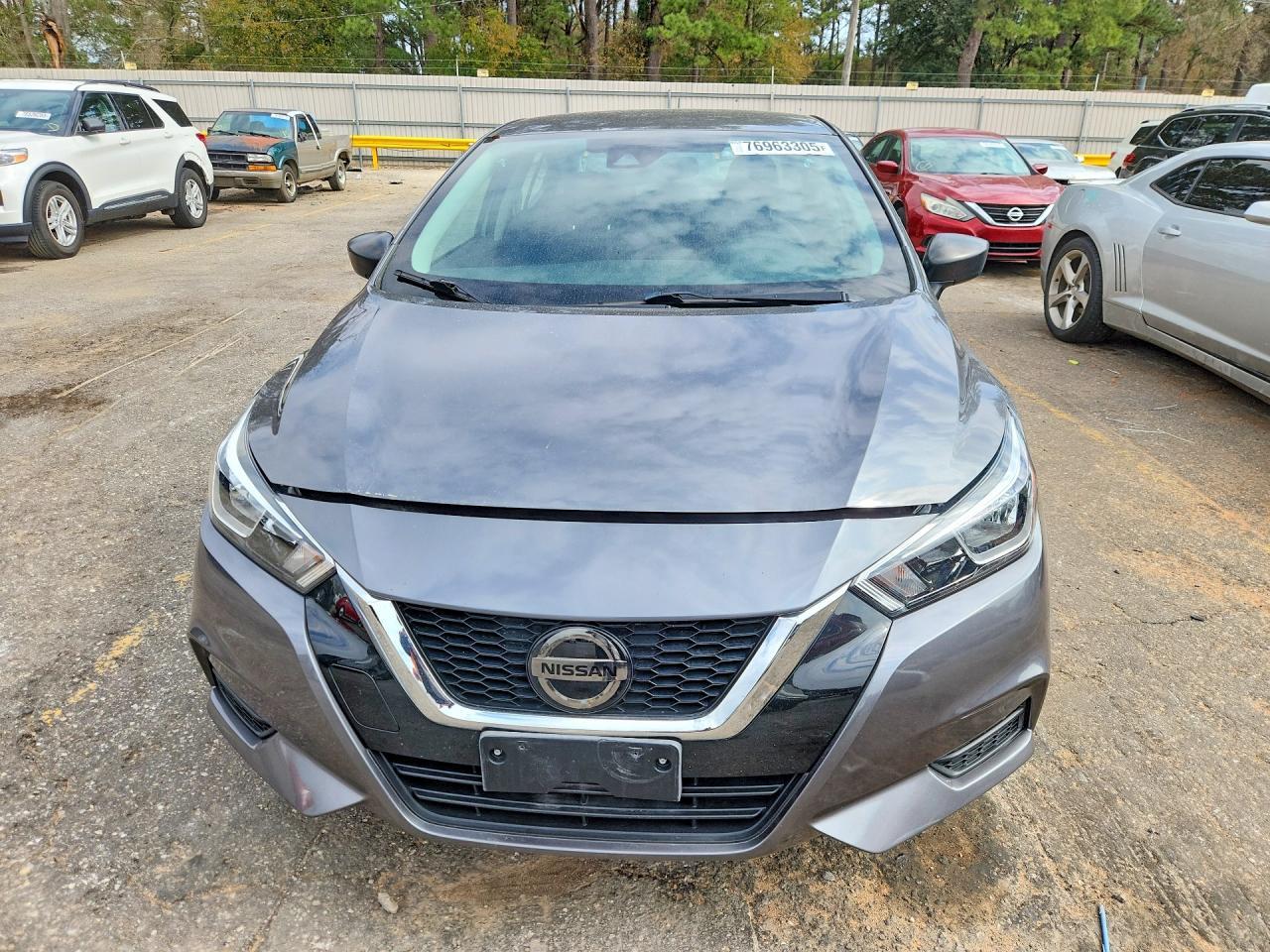 2021 Nissan Versa S - Image 5