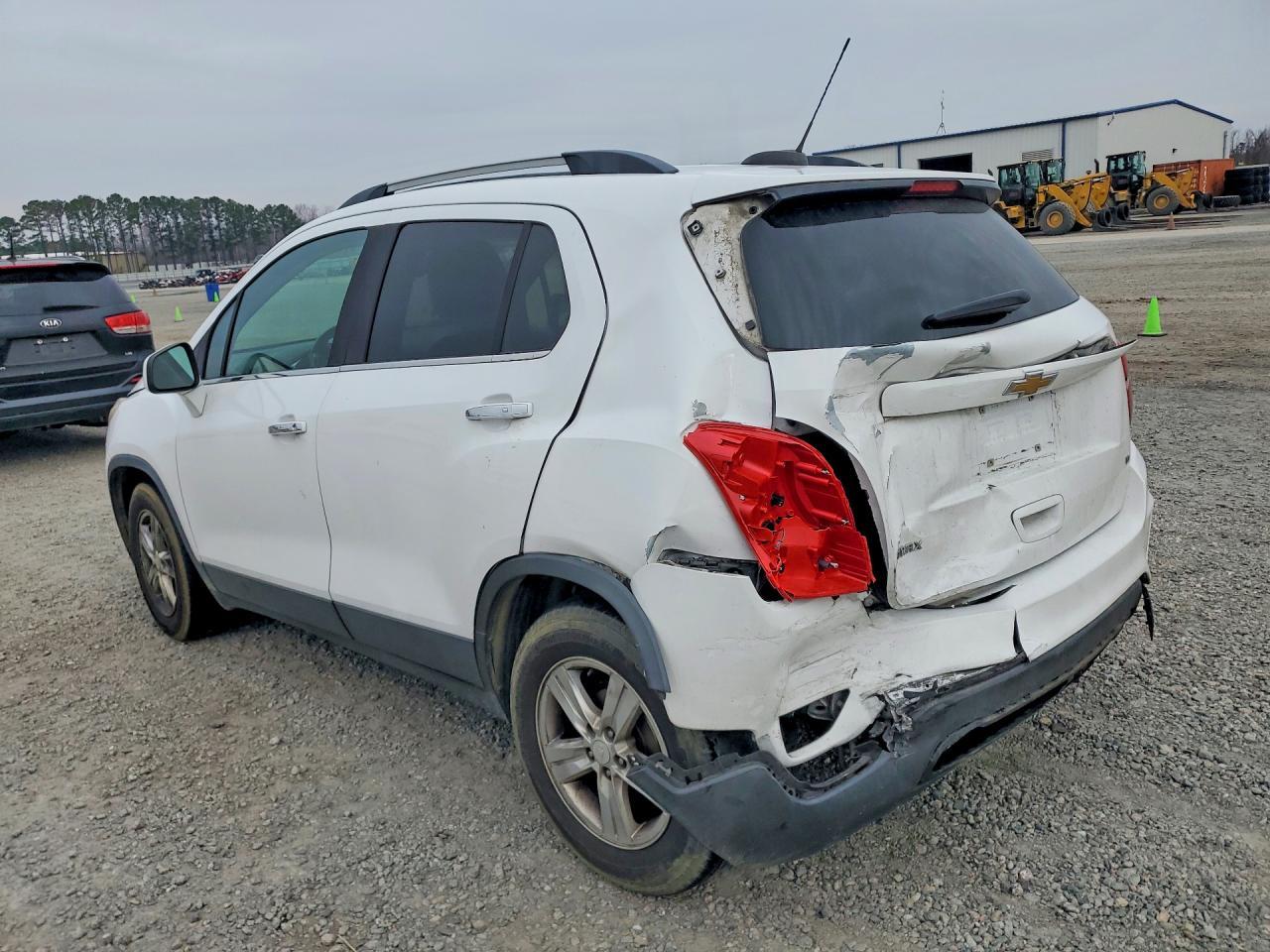 2017 Chevrolet Trax 1Lt - Фото 2