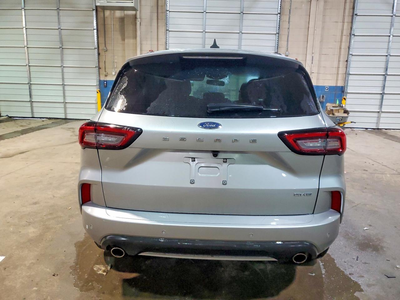 2023 Ford Escape St Line Elite - Фото 6