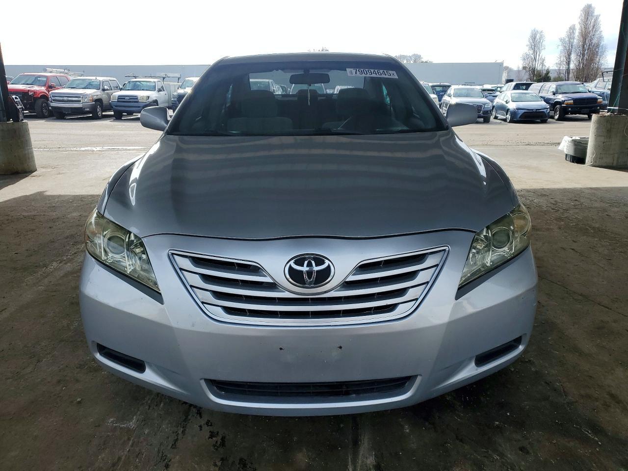 2009 Toyota Camry Le - Фото 5