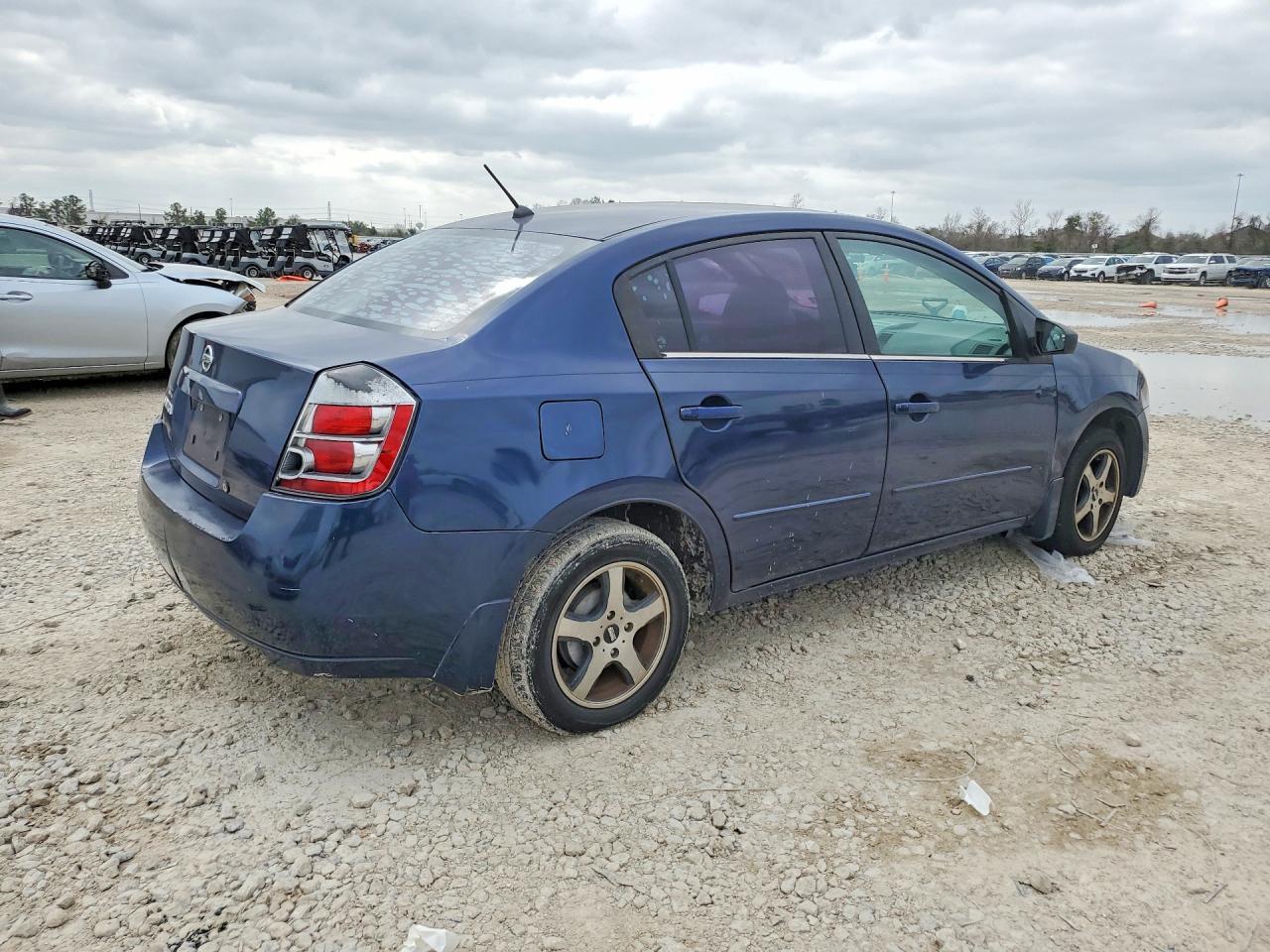 2008 Nissan Sentra 2.0 - Фото 3